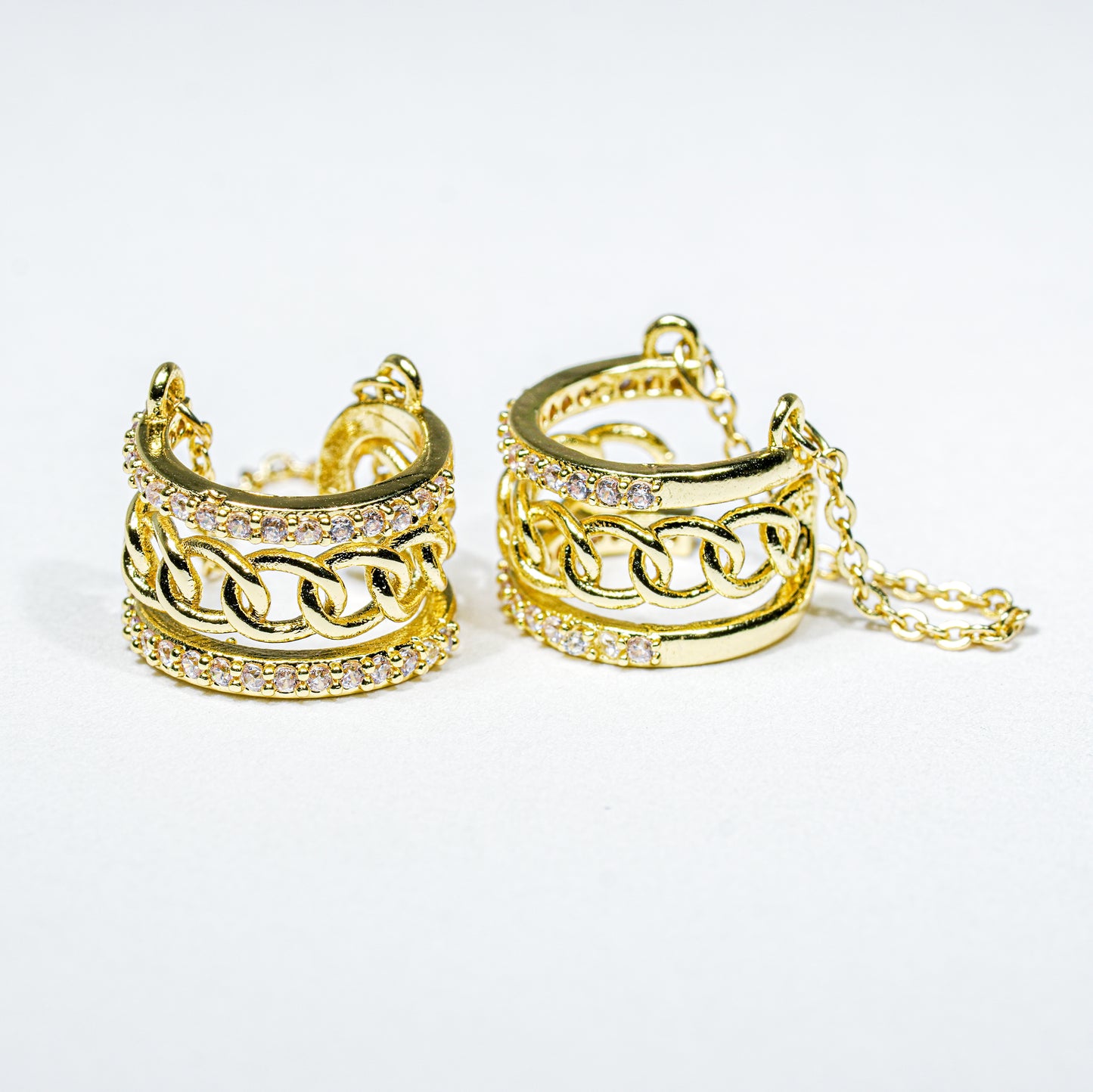 Earcuff eslabón brillante