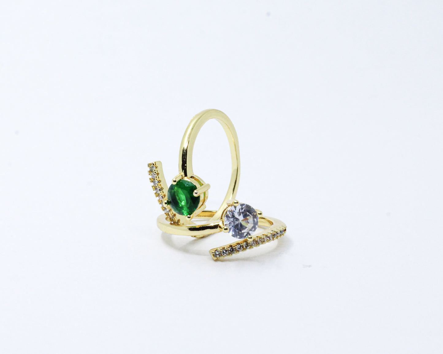 Anillo Dorado Monte Piedra Verde Esmeralda