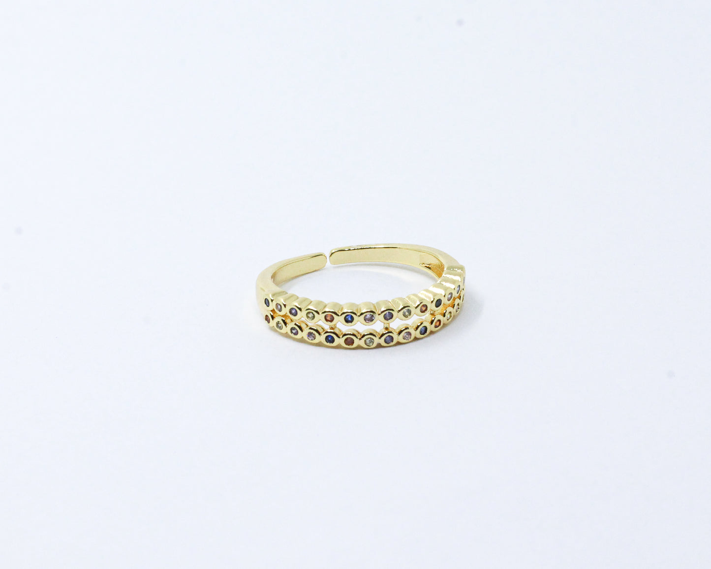 Anillo Biseles Dorados y Circones
