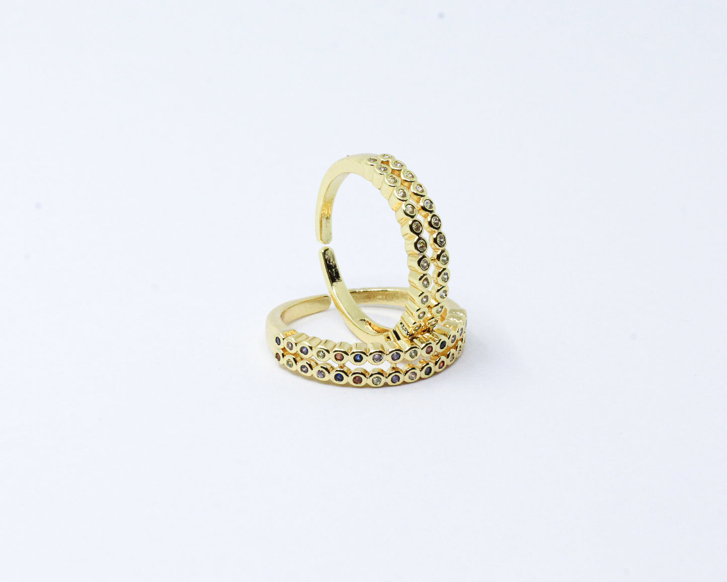 Anillo Biseles Dorados y Circones