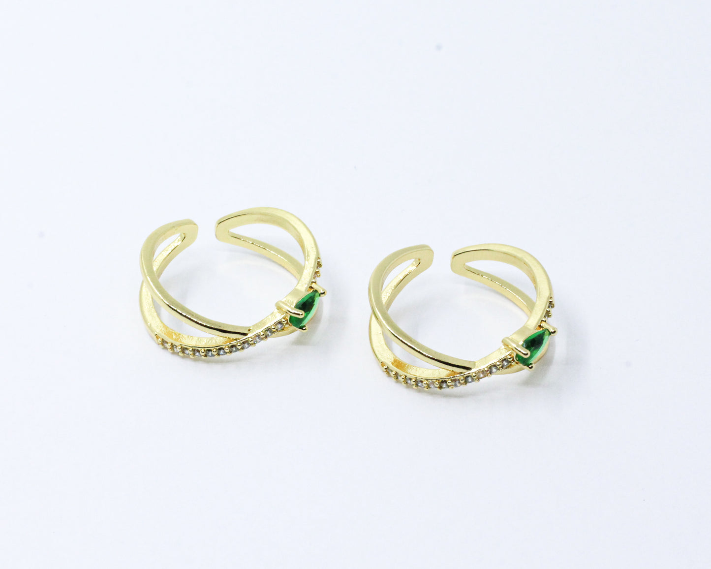 Anillo Dorado Lagrima Cruzada