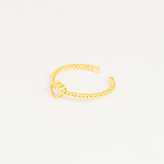 Anillo dorado único corazón