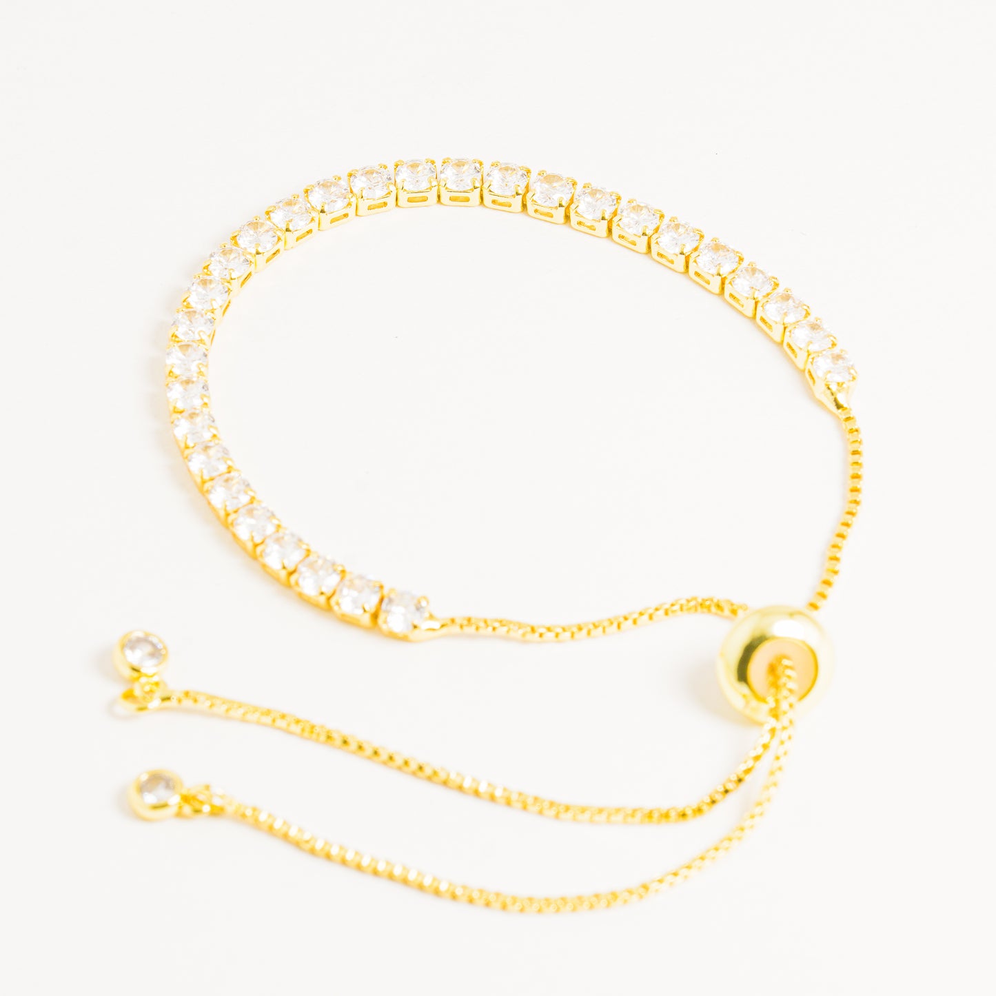 Pulsera Dorada Con Bordes De Cristal