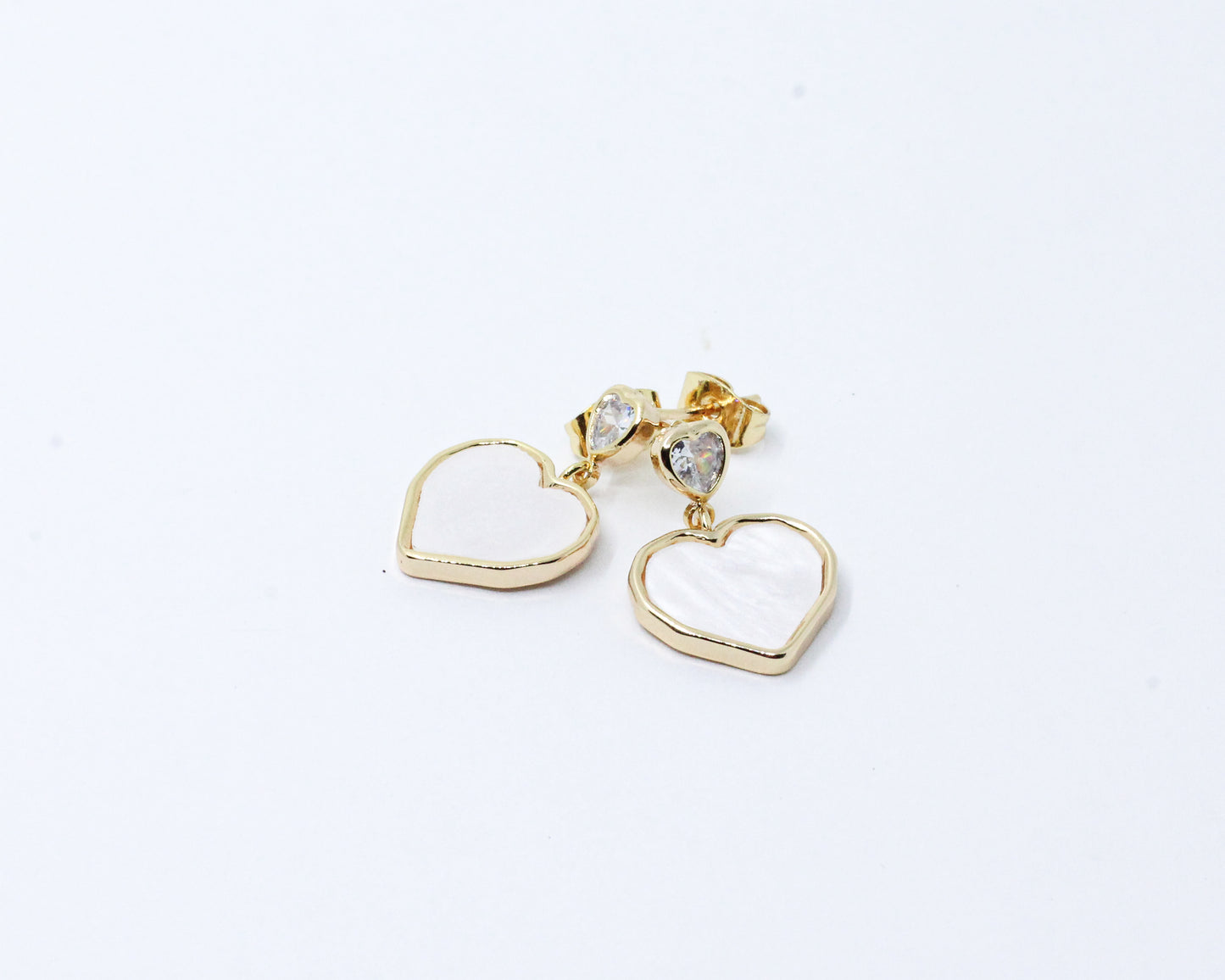 Aretes Nácar Corazón