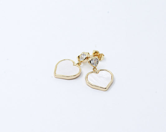 Aretes Nácar Corazón
