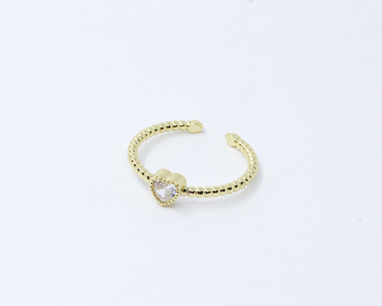 Anillo dorado único corazón