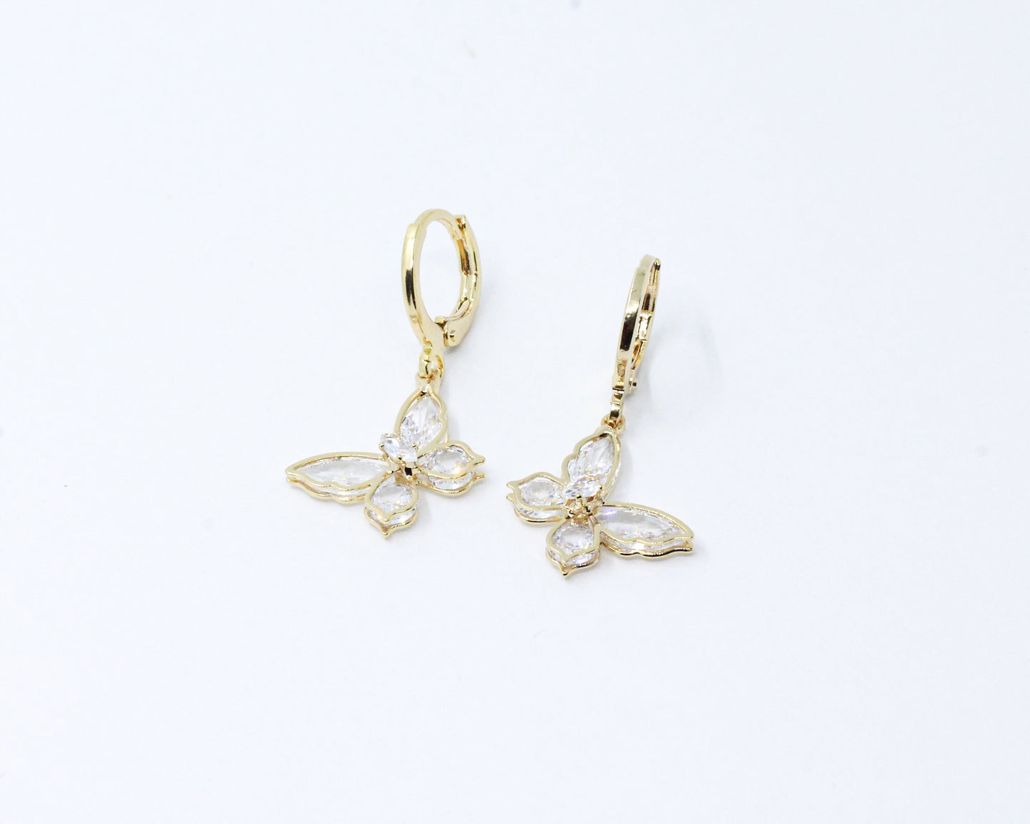 Arete Mariposas Brillantes