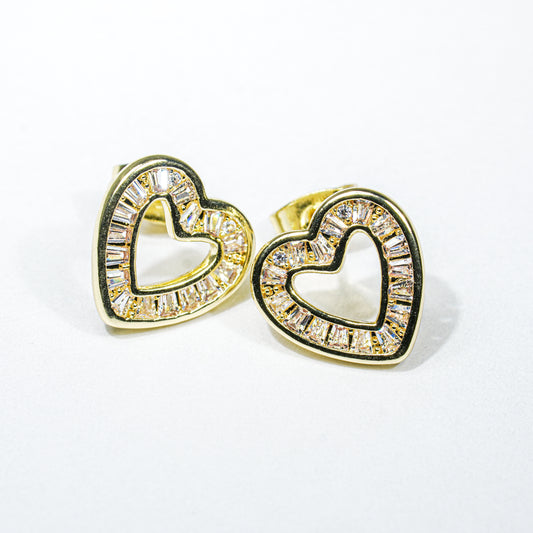 Arete silueta corazón