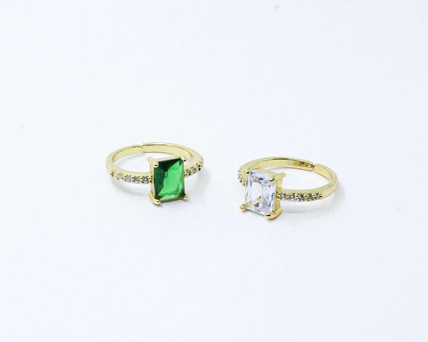Anillo Dorado Cristal Cuadrado