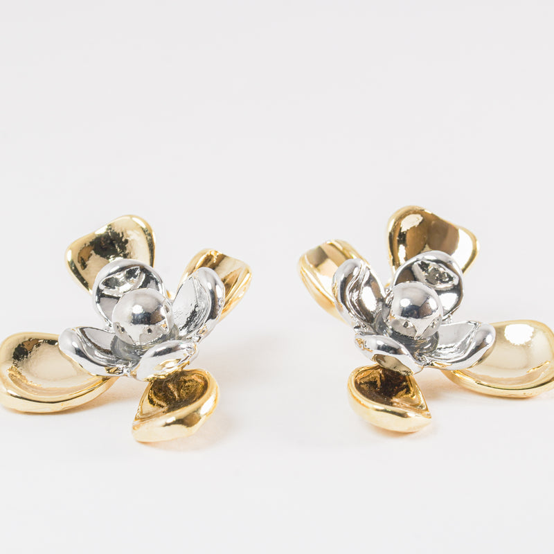 Aretes Doble Flor Bicolor