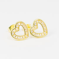 Arete silueta corazón vista 1