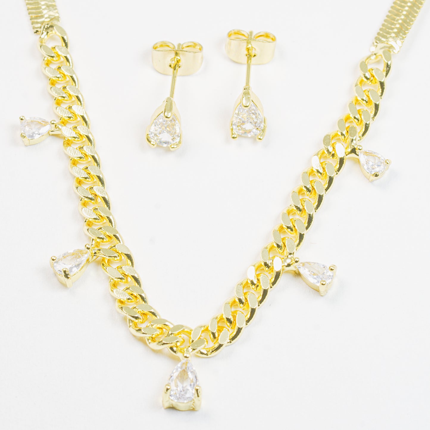 Set Dorado Lágrimas Brillantes