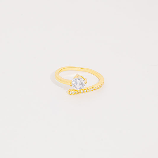 Anillo Dorado Circón Blanco
