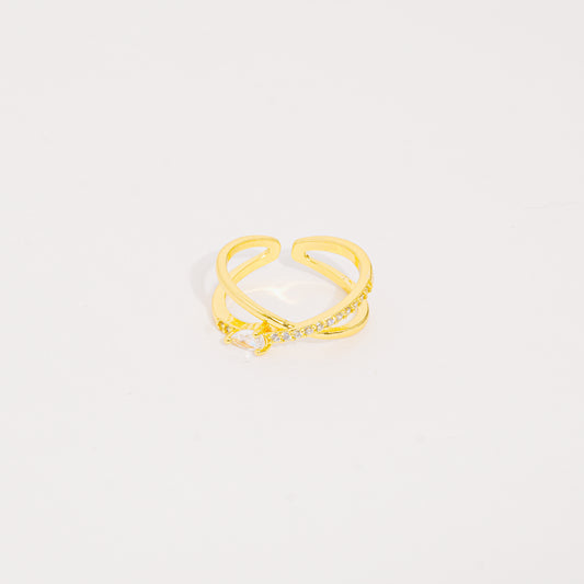 Anillo Dorado Lagrima Cruzada