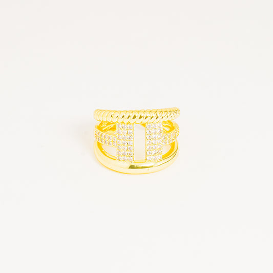 Anillo dorado brillo entorchado