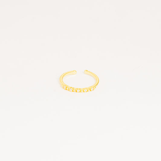 Anillo dorado solitario