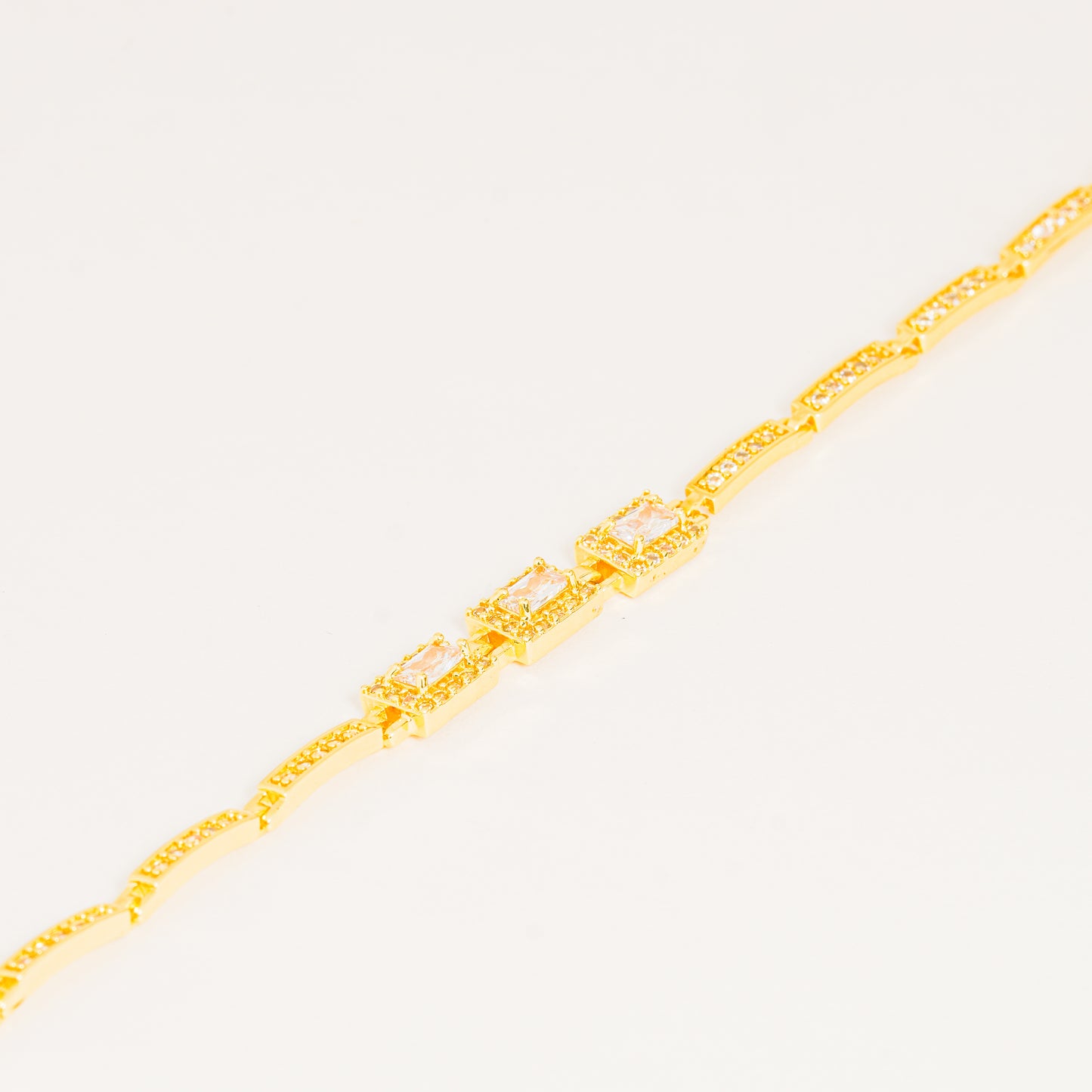 Pulsera Dorada Con Circones