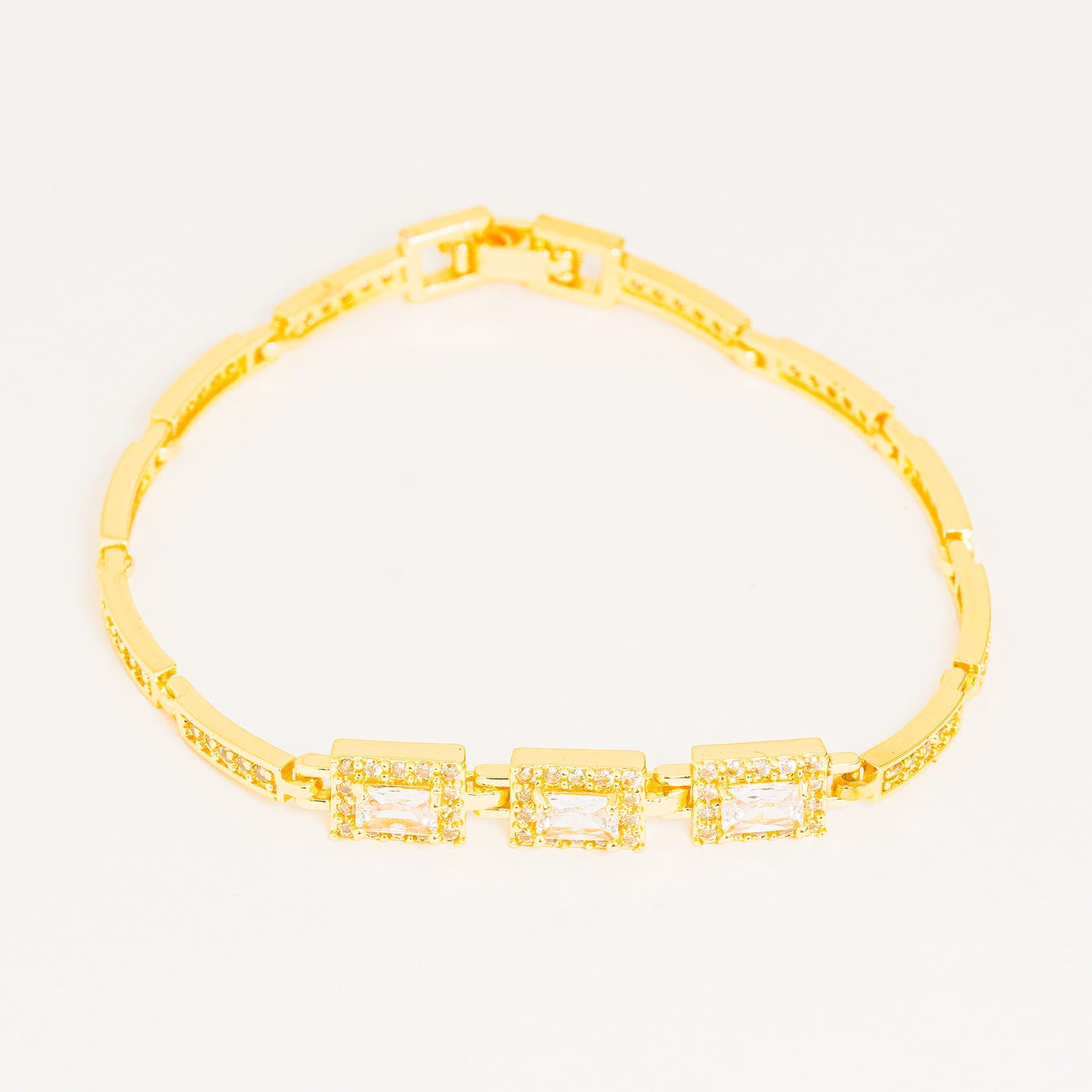 Pulsera Dorada Con Circones