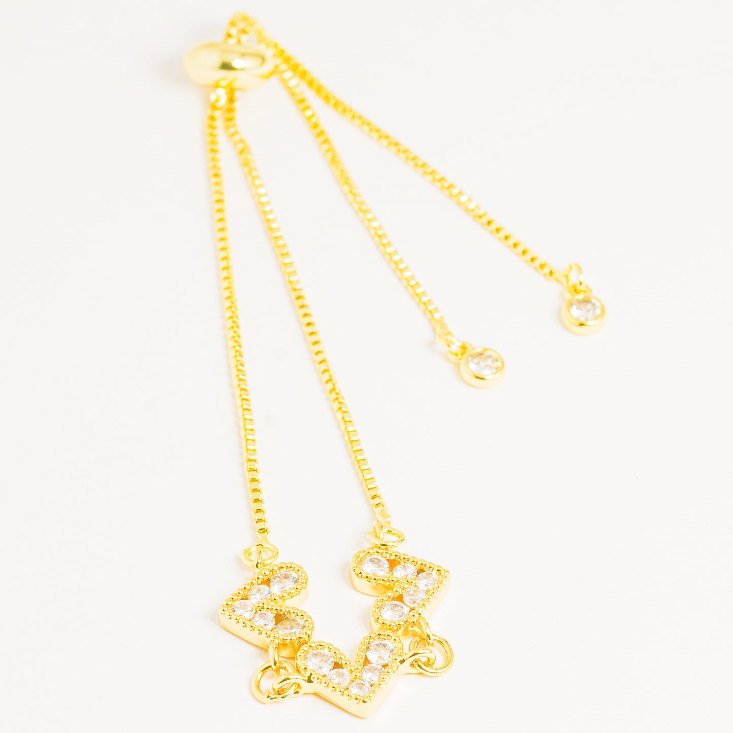 Pulsera Dorada Con Corazones