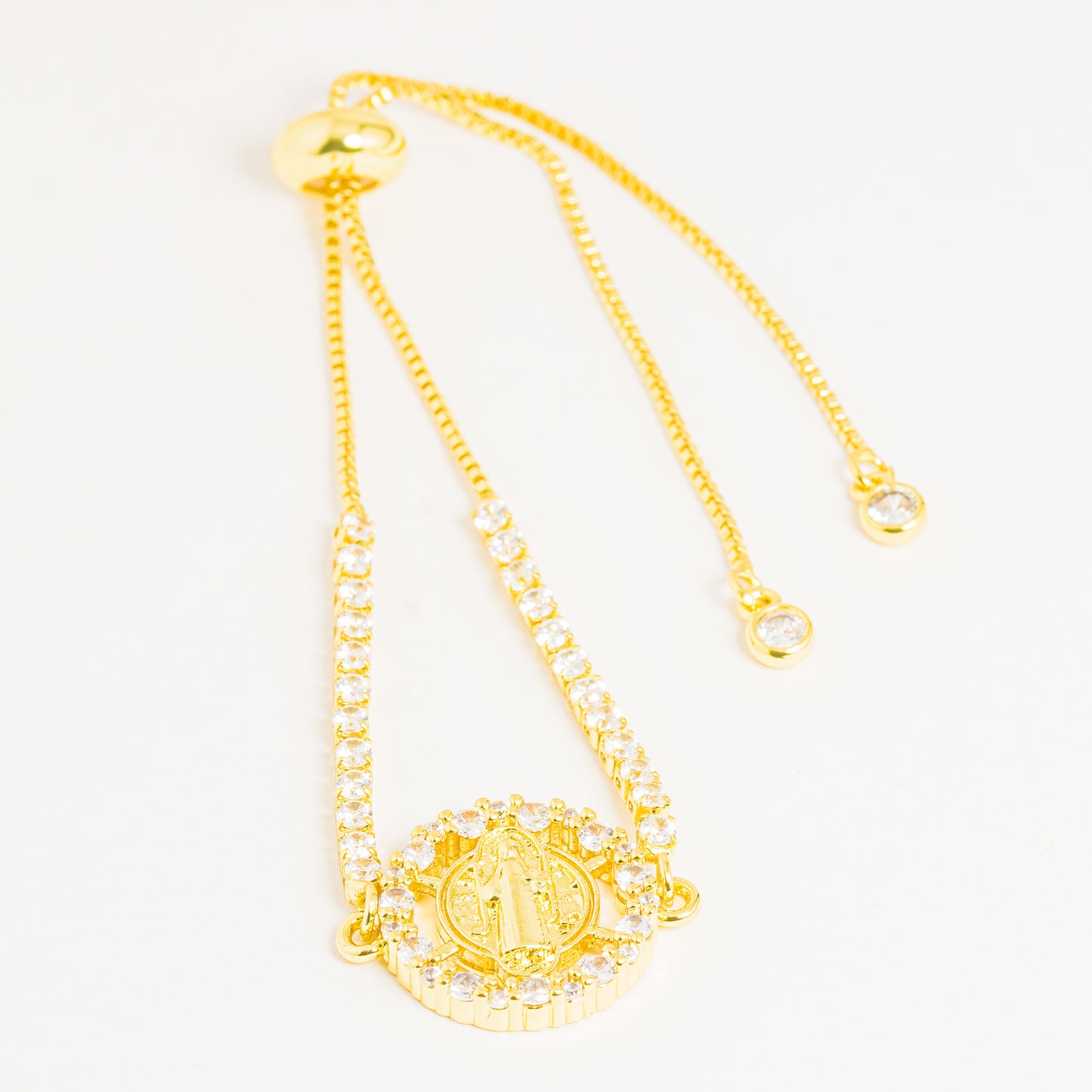 Pulsera Dorada Con Medalla