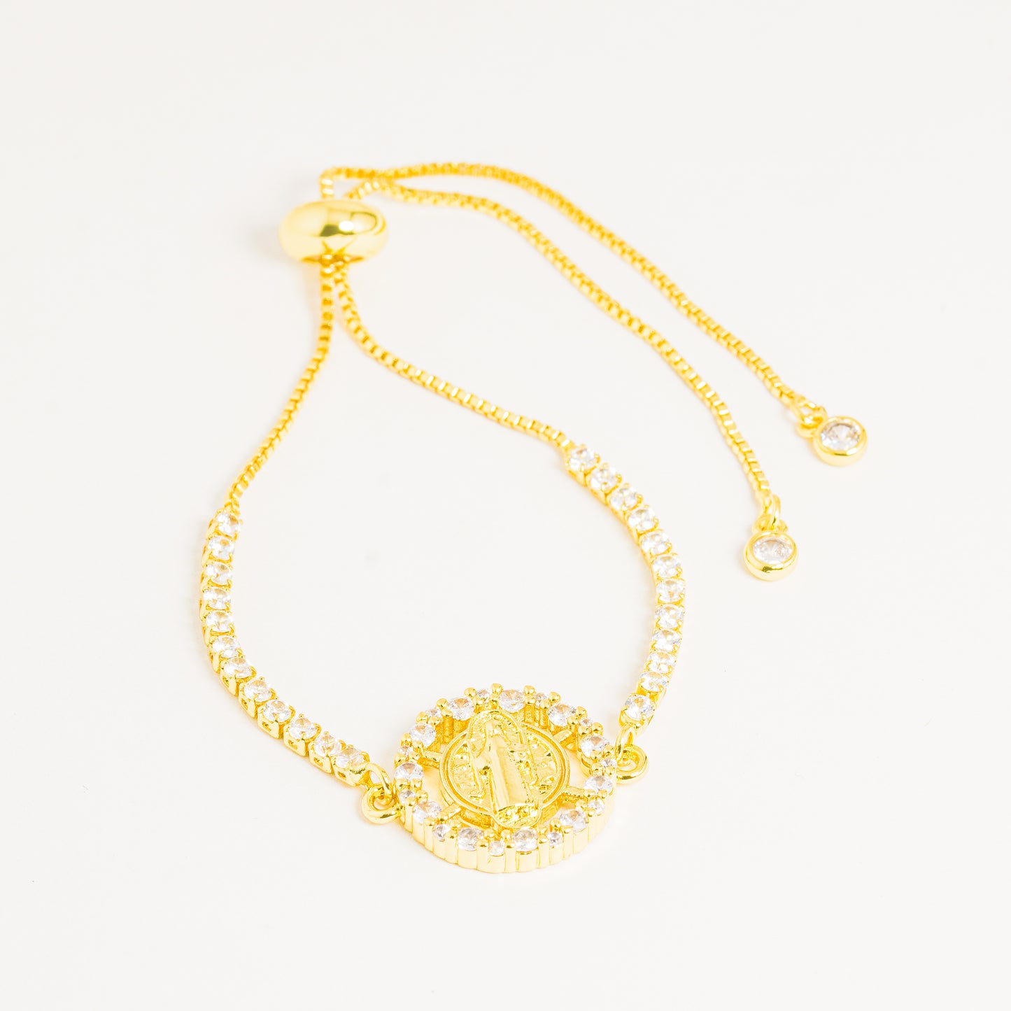 Pulsera Dorada Con Medalla