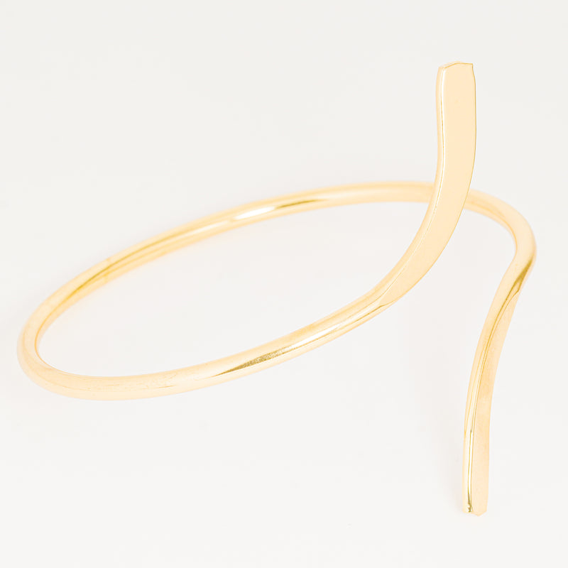 Pulsera Curvada Dorada