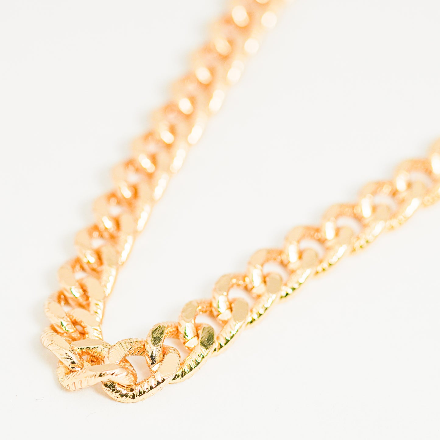 Collar tejido Cubano