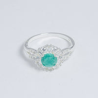 Anillo Esmeralda Imperial Radiante vista 2