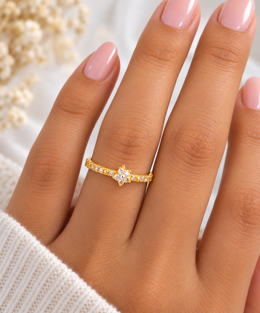 Anillo Dorado Mini Flor